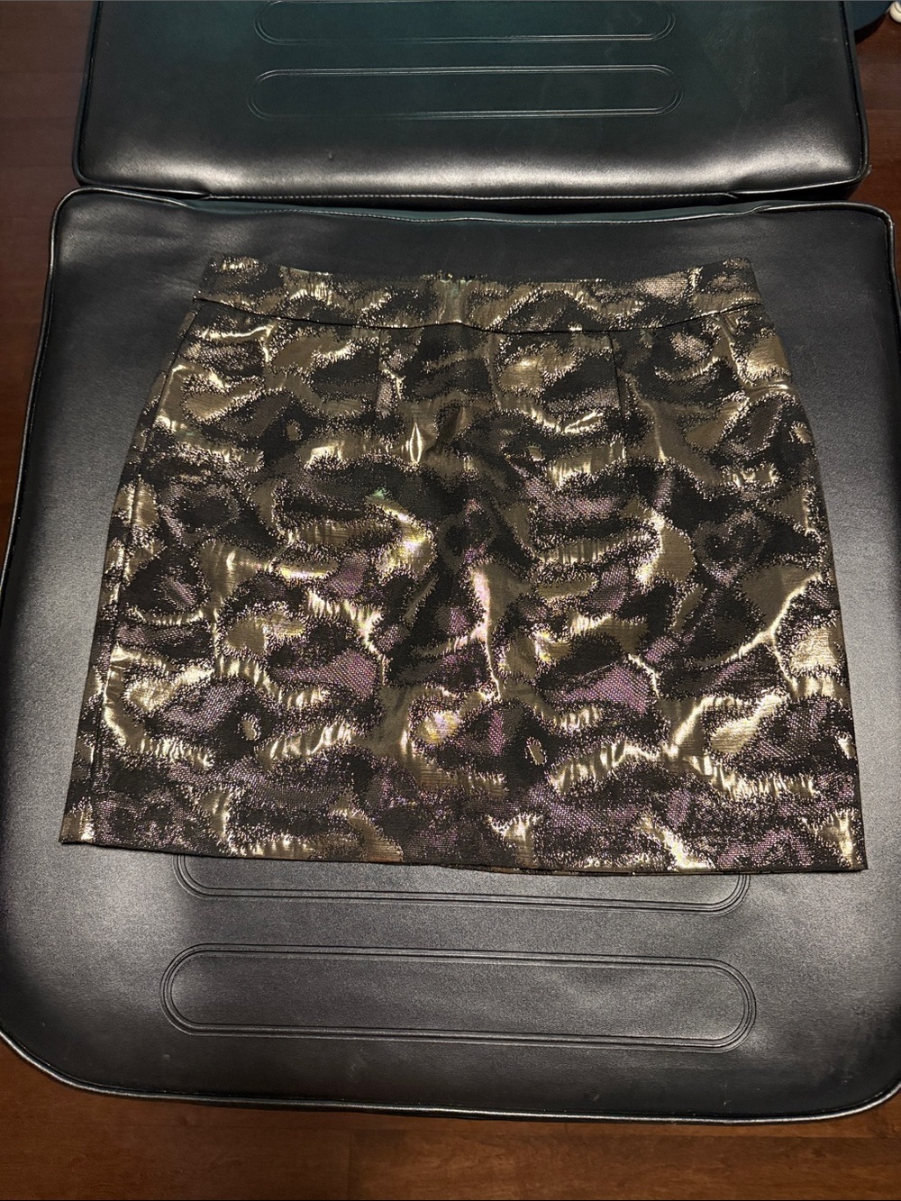 Metallic Black and Gold Patterned Mini Skirt